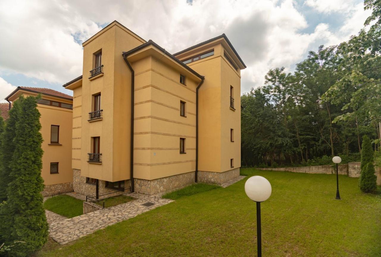 Apartman Modena Lux Vrnjacka Banja Exterior photo